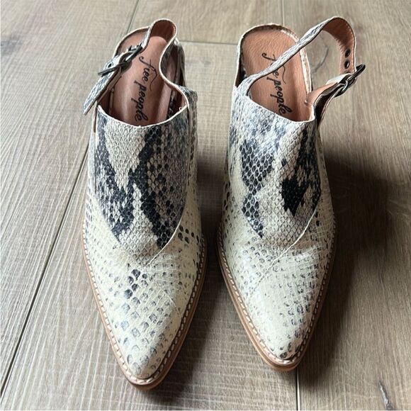 Free People Silverton Snake Print Western Leather Slingback Mules US 10 - Picture 2 of 10